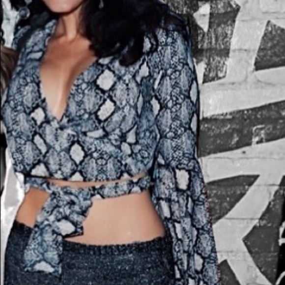 Bell Sleeve Snake Print Wrap Blouse - Picture 3 of 3